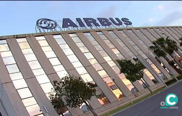 Fachada de la factoría de Airbus de Puerto Real