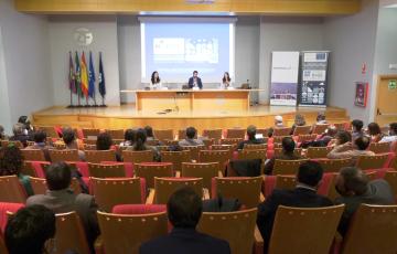 El programa Incubazul de la Zona Franca cuenta ya con 9 iniciativas 