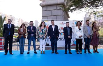 Foto de familia de las jornadas desarrolladas en Santa Cruz de Tenerife y Las Palmas de Gran Canaria