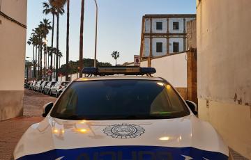 El detenido había roto la puerta para entrar en el domicilio