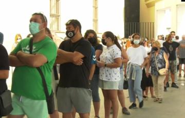 La Junta sigue recomendando el uso de mascarillas en concentraciones y situaciones de poca ventilación