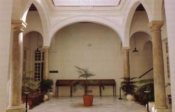 La Comisión de Patrimonio aprueba obras de restauración en el Archivo Histórico Provincial.