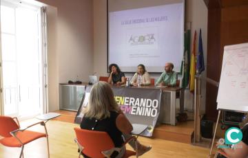 La presentación de la revista ha tenido lugar en el salón de actos del IAM, en la capital