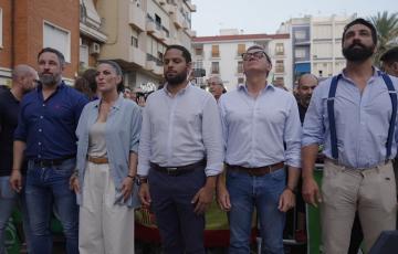 VOX denuncia un pacto de la izquierda para abstenerse y facilitar la investidura del PP en la Junta