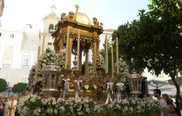 Imagen del Corpus Chico en procesión 