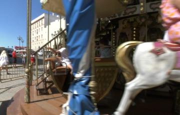 Muchas familias se han acercado este sábado a inaugurar la atracción 