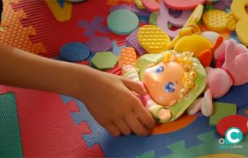 En Cádiz cerca de 300 niños y niñas necesitan de un hogar de acogida