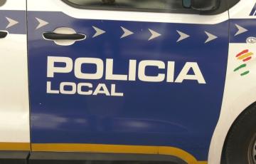 La policía local intervino en el domicilio de la anciana 