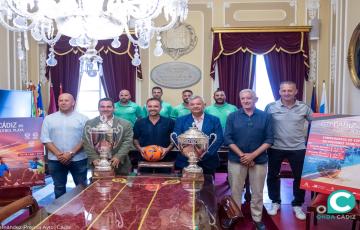 El consistorio y la Federación trabajan en un objetivo más ambicioso: un torneo internacional