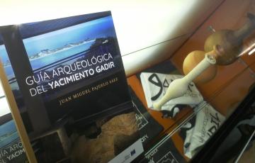 La guía arqueológica de Gadir está pensada tanto para curiosos como para investigadores del yacimiento fenicio