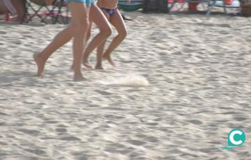 Un cuidado adecuado de los pies es primordial en verano