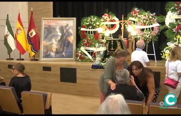 Imagen de la capilla ardiente de Manolo Sanlúcar 