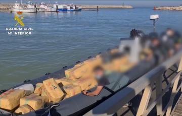 Incautación de hachís en una lancha 