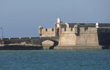 Ciudadanos exige el mismo compromiso de las administraciones con el Castillo de San Sebastián.