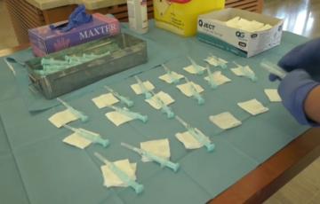 El SAS inicia la administración de la cuarta dosis de la vacuna contra la covid-19