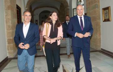 Pilar Llop con el presidente de Diputación 