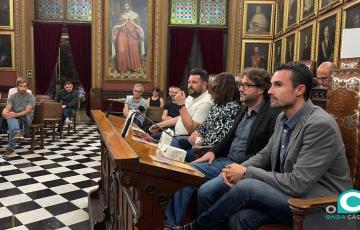 El concejal de Urbanismo y Movilidad, Martín Vila, está representando al Ayuntamiento de Cádiz