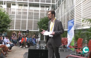 El delegado de Cádiz de la AETC, Luis López, durante la presentación del congreso en el ECCO. 