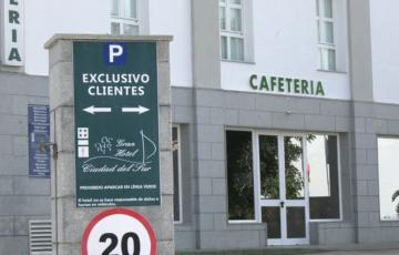 El sector turístico, el que mayor bajada del paro registra 