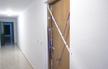Imagen del piso donde tuvo lugar el asesinato 