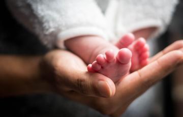 El primer bebé ha nacido a las 00.45 horas 