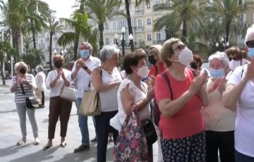El PP pide solución para los 50 monitores municipales despedidos