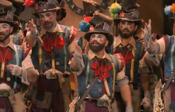 La penúltima de preliminares la vuelta del Vera a chirigotas.