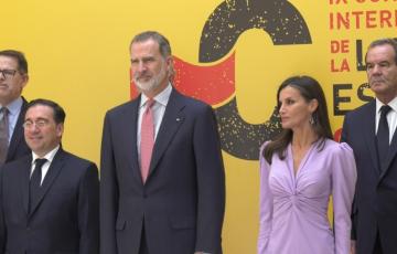 El rey Felipe VI inaugura los espacios expositivos de la Casa de Iberoamérica.