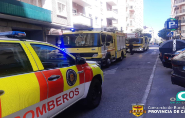 Dispositivo del parque de Cádiz durante su intervención