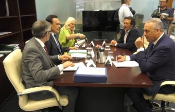 Consejero, Alcalde, presidente de Diputación y rector de la UCA en su última reunión sobre Valcárcel