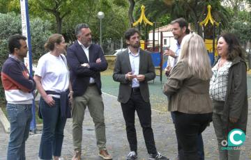 El secretario general de Ciudadanos, Adrián Vázquez, junto al candidato a la alcaldía, Juan de Dios Sánchez 