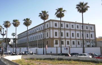 El antiguo Valcárcel donde pretende crearse la nueva Facultad de Ciencias de la Información