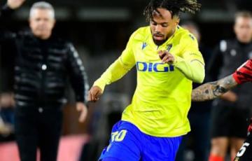 Los amarillos se quedan con 35 puntos a falta de cuatro jornadas