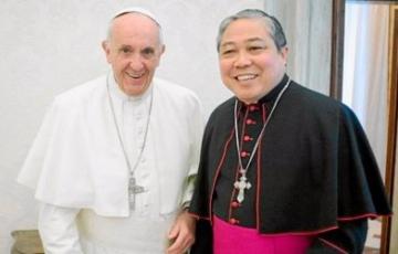 El arzobispo diplomático de la Santa Sede, actualmente nuncio apostólico en España y en el Principado de Andorra, es Bernardito Auza