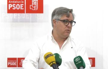 El PSOE lleva a pleno la tasa turística y la instalación de toldos en los parques infantiles.