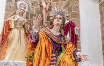 La talla ha sido realizada por el imaginero gaditano Luis González Rey