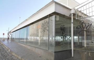 Urbanismo toma medidas para evitar el acceso ilegal y el vandalismo en Entrecatedrales.