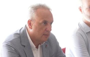 Juan Carlos Ruiz Boix llama al voto util contra el PP 