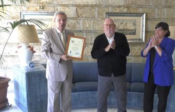 Los mandos intermedios de Turismo y Hostelería han homenajeado a Antonio de María Ceballos