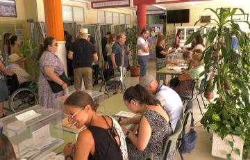 Colegio electoral en Cádiz 