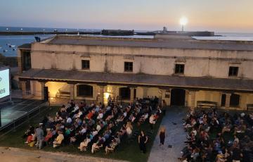 Imagen de la cita en el Castillo de Santa Catalina 