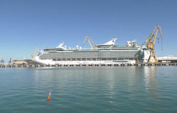 Las reparaciones de cruceros volverán a generar la plena actividad del astillero de Cádiz en el último trimestre del año