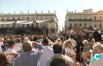 Son muchas las personas que se han desplazado a San Fernando para vivir esta jornada.