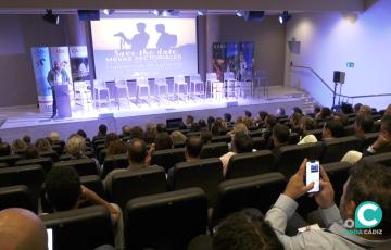 La jornada de trabajo ha tenido lugar en el Hotel Cádiz Bahía.