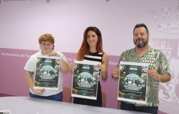 Las callejeras del carnaval de Cádiz celebran una noche solidaria en beneficio de las Canteras de Puerto Real.