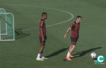 Lucas Pires y Zaldua apuntan a tener minutos en los próximos encuentros