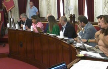 El PSOE pedirá información en el Pleno sobre el pliego de transportes