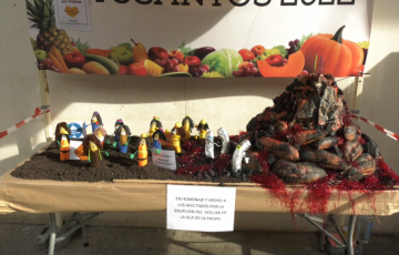 Los mercados participan cada año en el concurso de exornos.