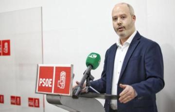El PSOE de Cádiz crítica al alcalde que defienda los intereses del partido por encima de los de la ciudad.