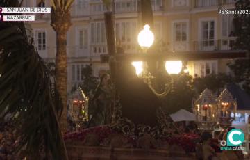 Momento de la retransmisión de la Semana Santa de Cádiz 2023. 